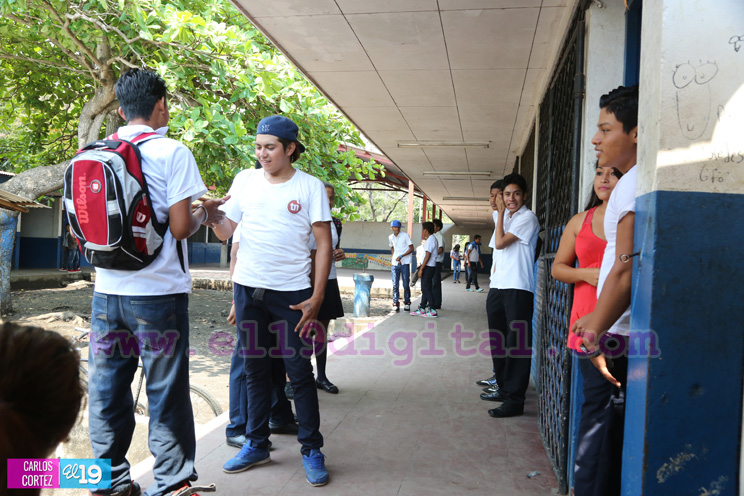 Secundaria a distancia en el campo